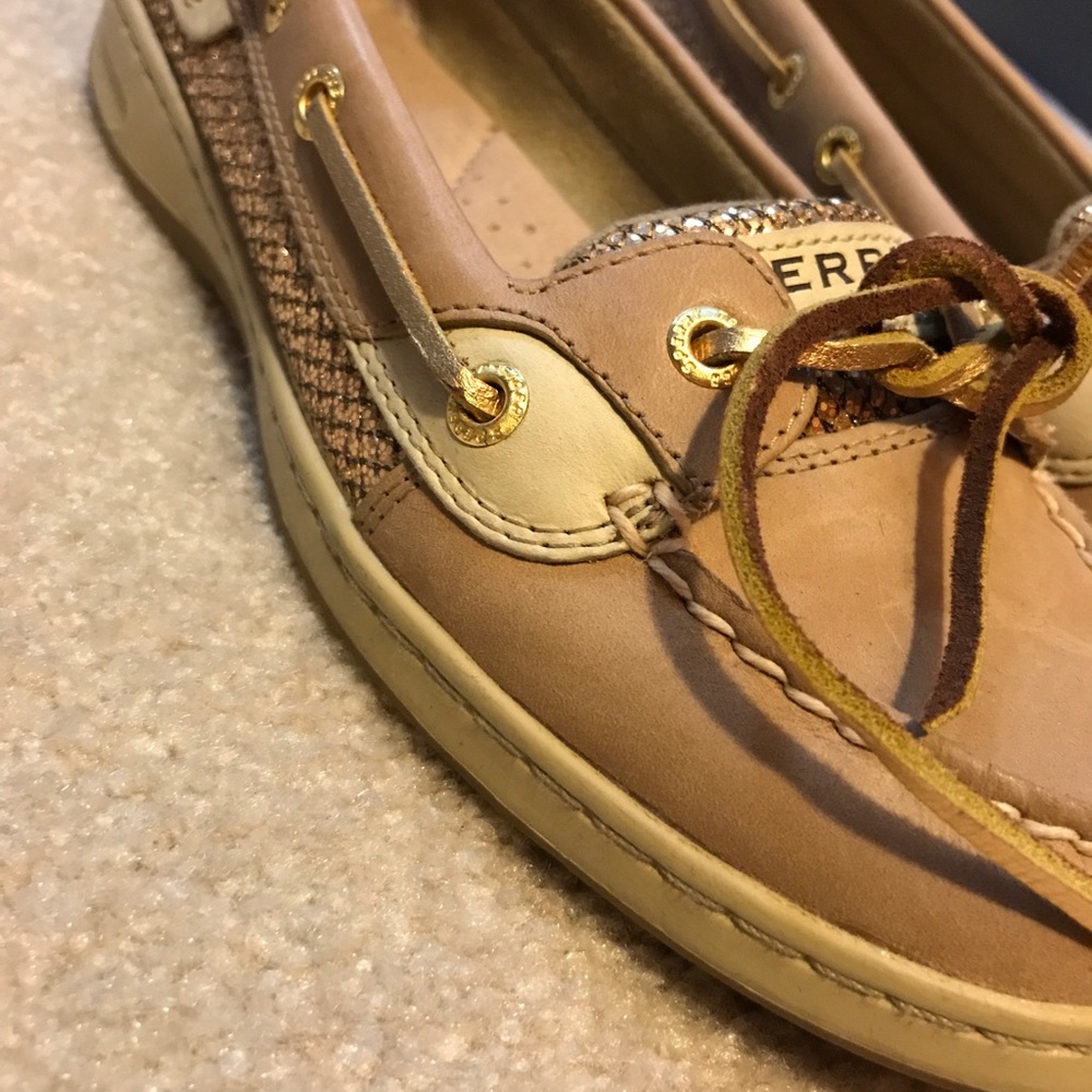 Sperry’s - Picture 2 of 2